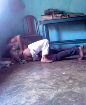 Desi Amateur Desi couple caught fucking on hidden cam
