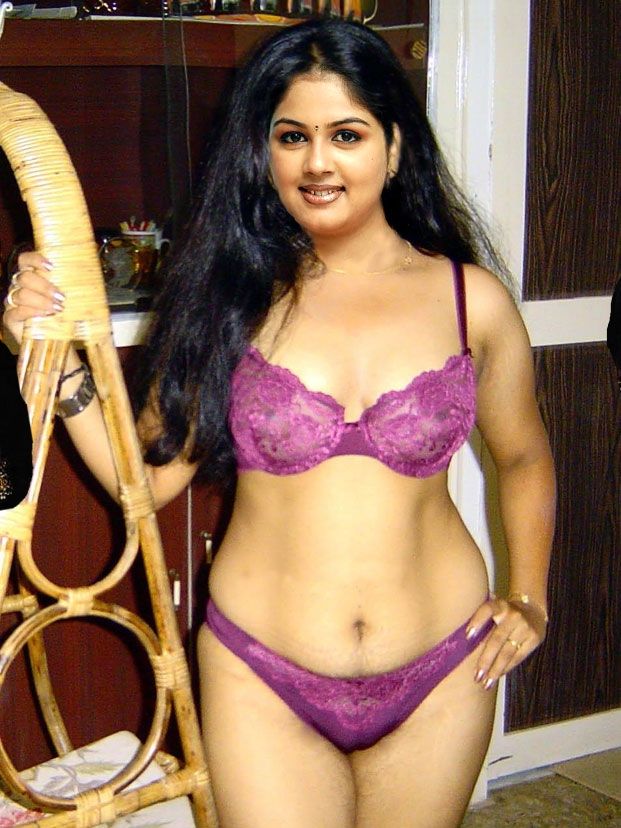 Naked VJ Usha bra n panty, Bolly Tube