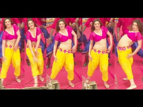 Lakshmi Rai sexy dance