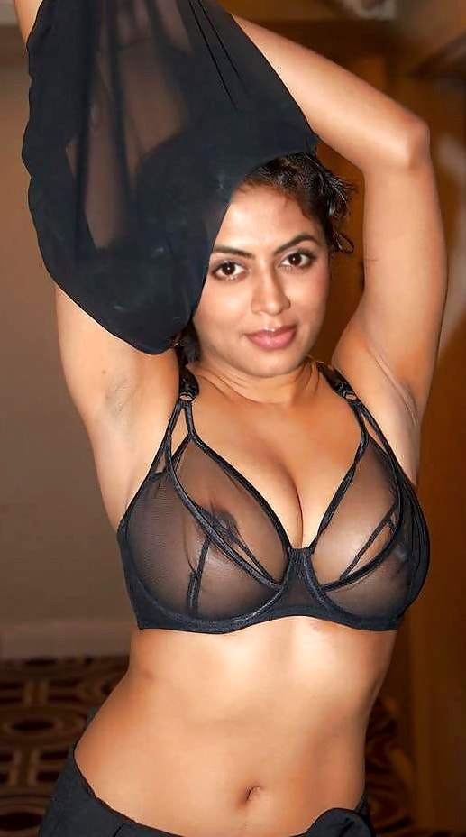 Nude navel Kavita Kaushik black bra see though nipple, Bolly Tube