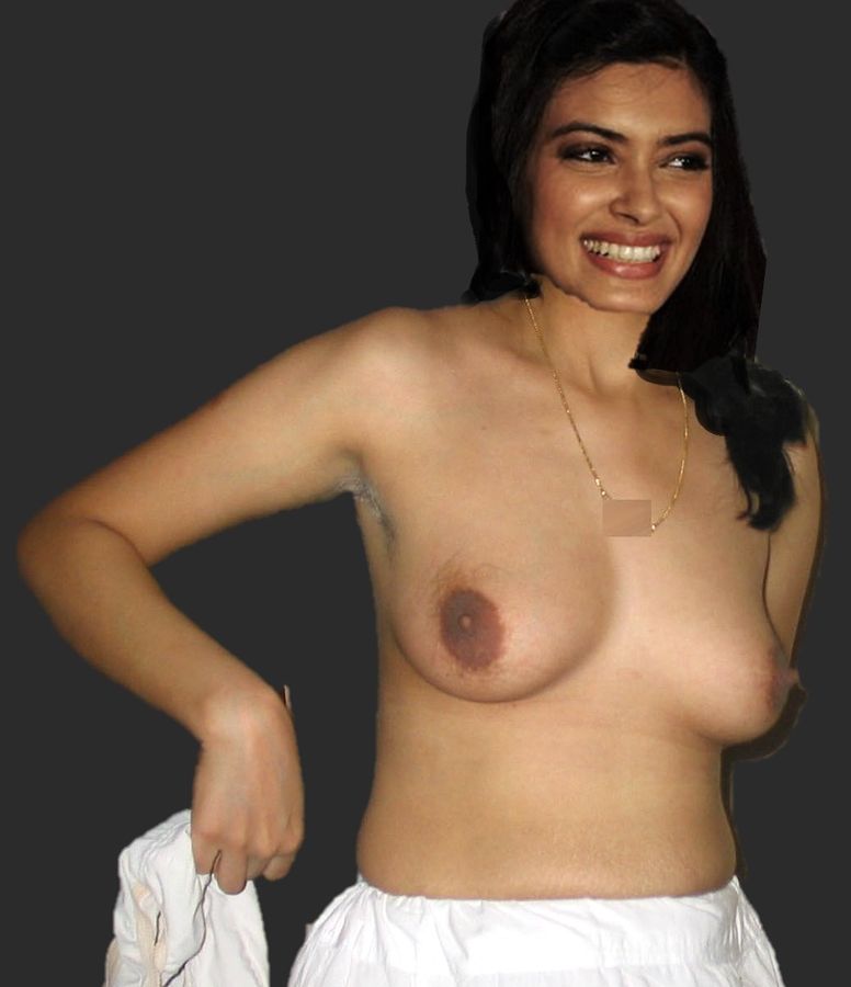 Diana Penty topless boobs she removing her bra sexy nipple, Bolly Tube