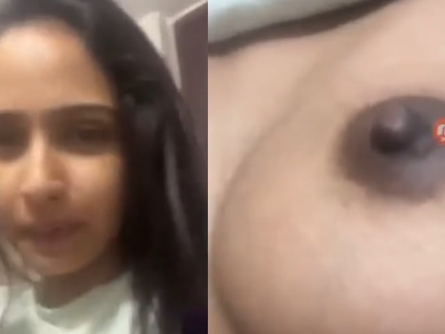 Hindi WhatsApp Nude Sex Chat with Sexy Girlfriend