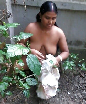 Meera Nayar BBW DESI INDIAN BHABHI OUTDOOR 31 Pics best porn, Bolly Tube