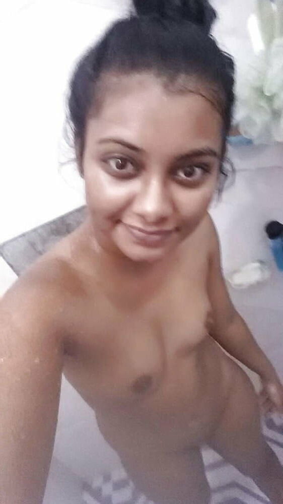 Xxxhotphoto - Arthana Binu porn nude xxx hot photo â€“ Bolly Tube