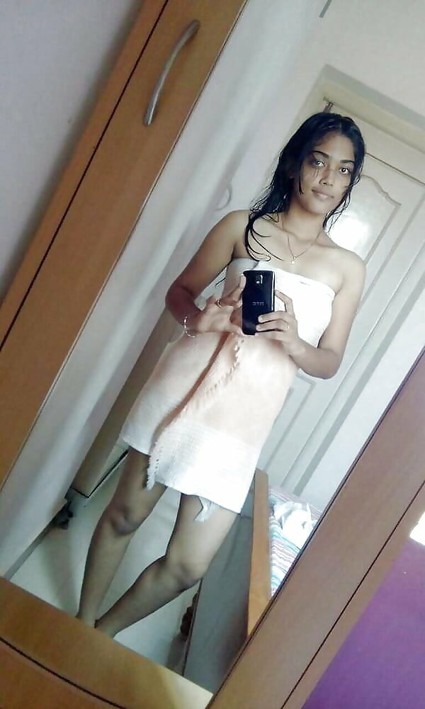 Rashi Khanna real nude naked sex images, Bolly Tube