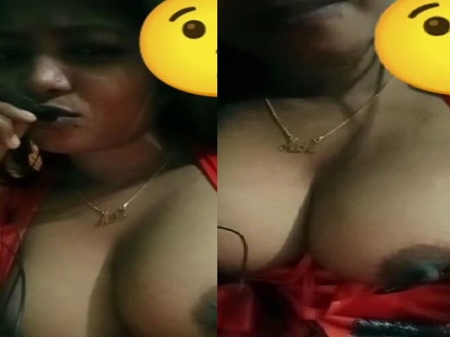 Sexiest Boobs Bhabhi Live Video Call with Lover Full Nude Show