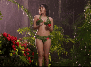 Sunny Leone flower bikini, Bolly Tube