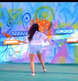 video2gif_20181214_181222-2020-3630789