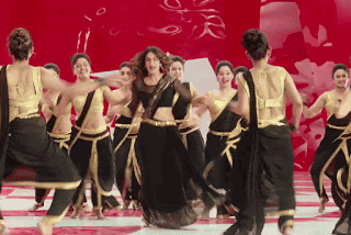 video2gif_20190611_064659-2020-5298058