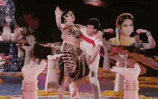 Sridevi bend to boob show
