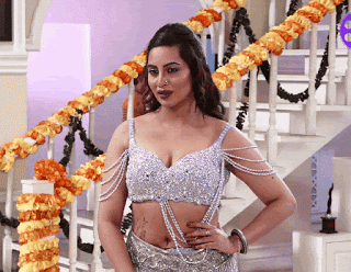 video2gif_20190907_233957-2020-8142170