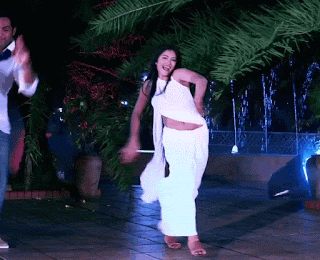 video2gif_20190223_180016-2020-4081354