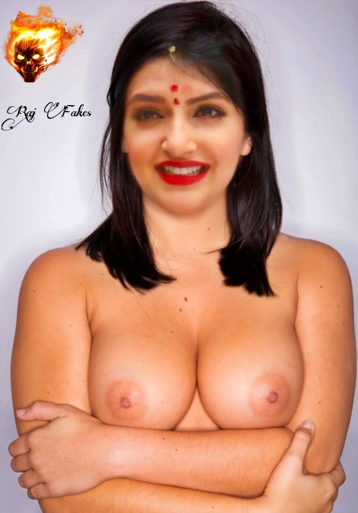 Actor Amrapali Dubey nude boobs image